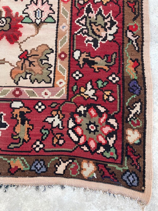 Vintage Handmade Traditional Turkish Floral Wool Kilim Rug 242x205 cm gallery
