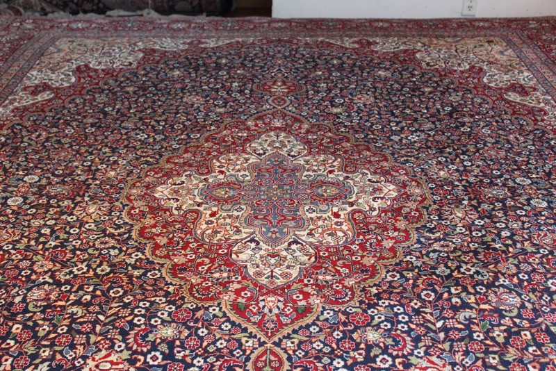 Fine Quality Handmade Tabrz Design Wool Rug dark blue navy medallion design 8x10 gallery
