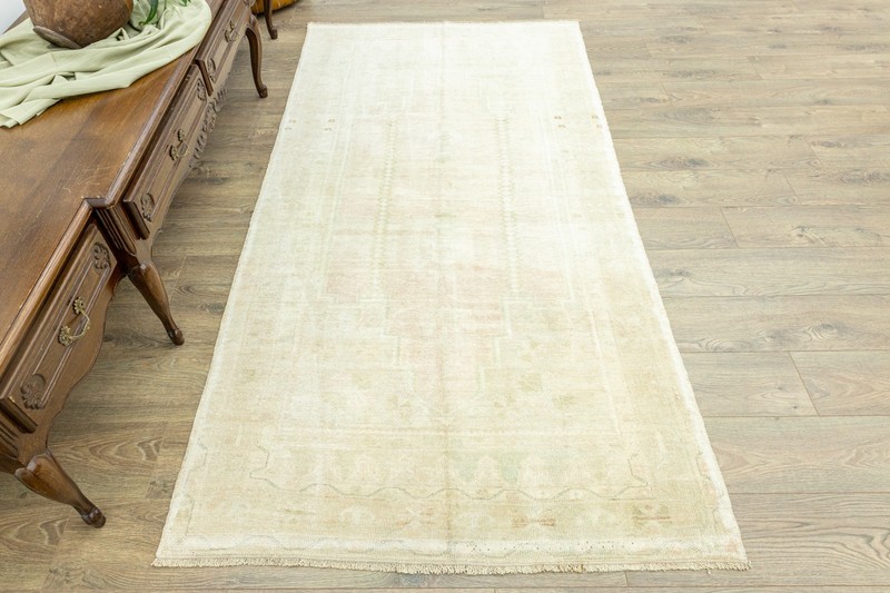 Vintage Hand-Knotted Turkish Oushak Wool Rug – Blush Pink, Sage – 4'1" x 7'4" ft gallery