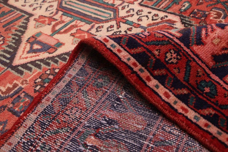 Vintage 4'9" x 8'10" Traditional Hand Knotted Vegetable Dye Wool Area Rug gallery