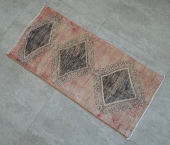 Vintage Distressed Small Area Rug Hand Knotted Oushak Rugs Yastik -1’4″x2’11”