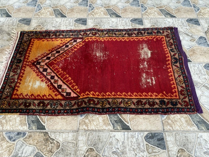 Vintage Turkish Prayer Rug, Wool Hand-Knotted Oushak Antique Farmhouse Rug 2x3 gallery