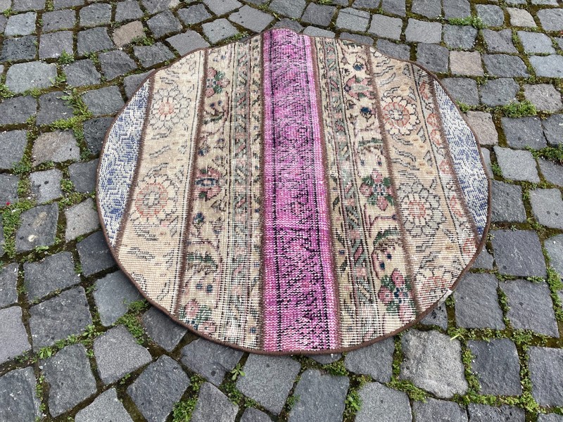 Home Decor Rug, Turkish Vintage Rug, Boho Decor Rug, 2,9 x 2,9 ft gallery