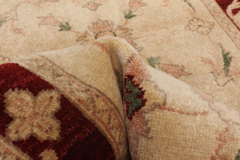 Vintage 2'10" x 5'0" Traditional Hand Knotted Vegetable Dye Wool Area Rug gallery