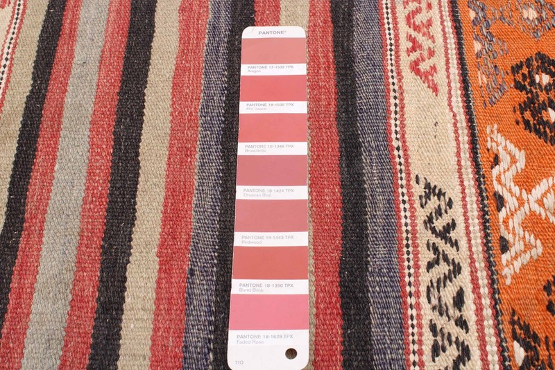 Vintage 5'4" x 9'9" Traditional Wool Hand Woven Oriental Area Rug gallery