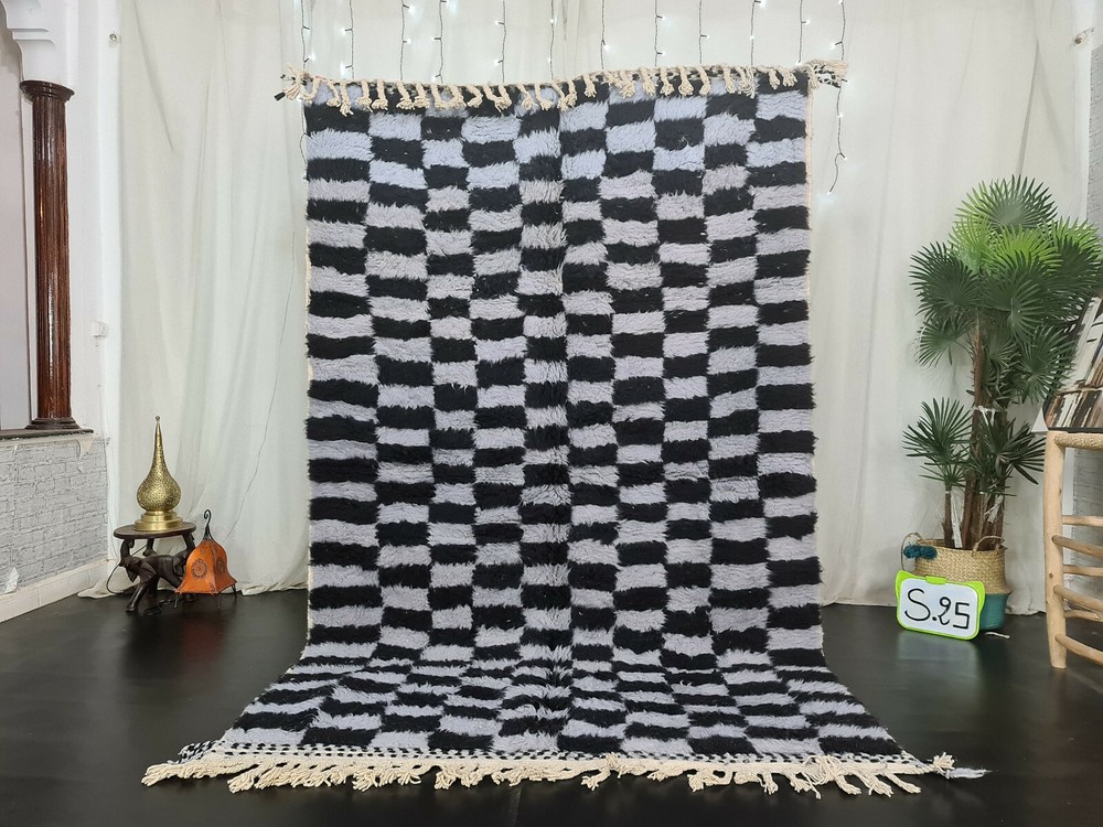 Handmade Moroccan Beni Ourain Rug 5'5"x8'1" Checkered Black Gray Berber Carpet