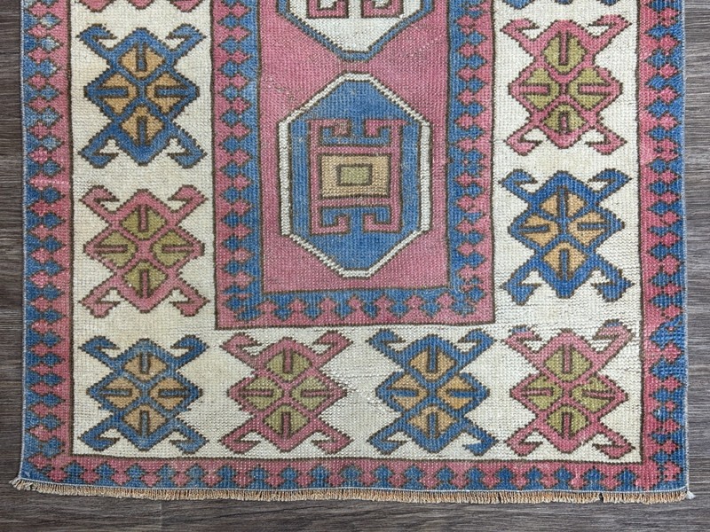 3x5 Pink Blue White Vintage Turkish Rug, Hand-Knotted Wool Rug, Small Oushak Rug gallery