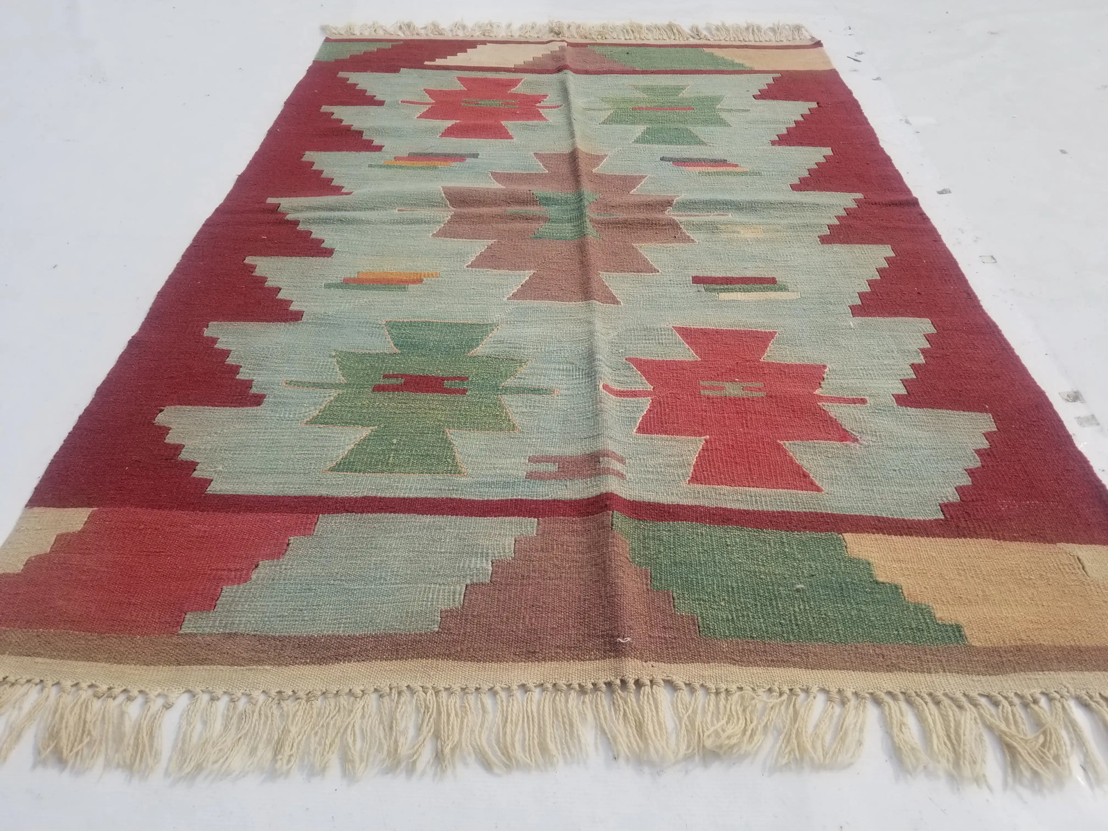 Distressed Vintage Traditional Handmade Southwestern-style Wool Kilim 5.7x3.10ft gallery