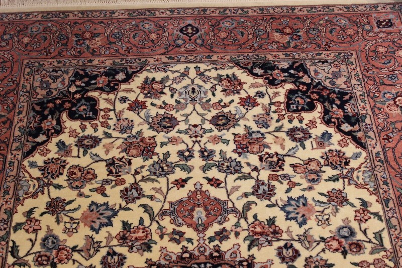 Fine Quality High Knots Per Square inch Handmade Natural WOOL 4' x 6' BEIGE RUG gallery