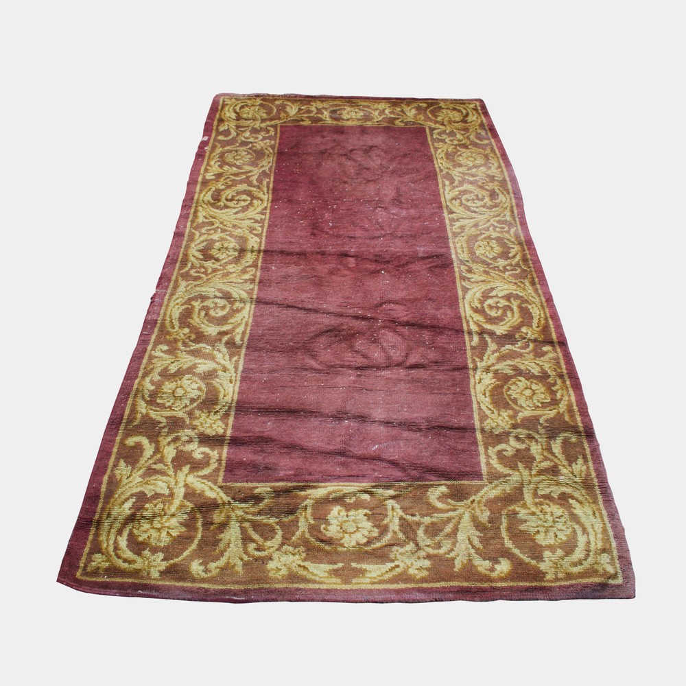Antique Spanish Monastery Savonnerie rug early 19.th century Burgos
