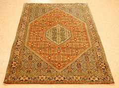 NATURAL WOOL Old Oriental Rugs,Hand Woven,knotted size Approximately3’10” x 5’7″