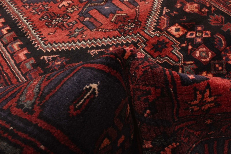 Vintage 4'9" x 7'9" Traditional Hand Knotted Vegetable Dye Wool Area Rug gallery