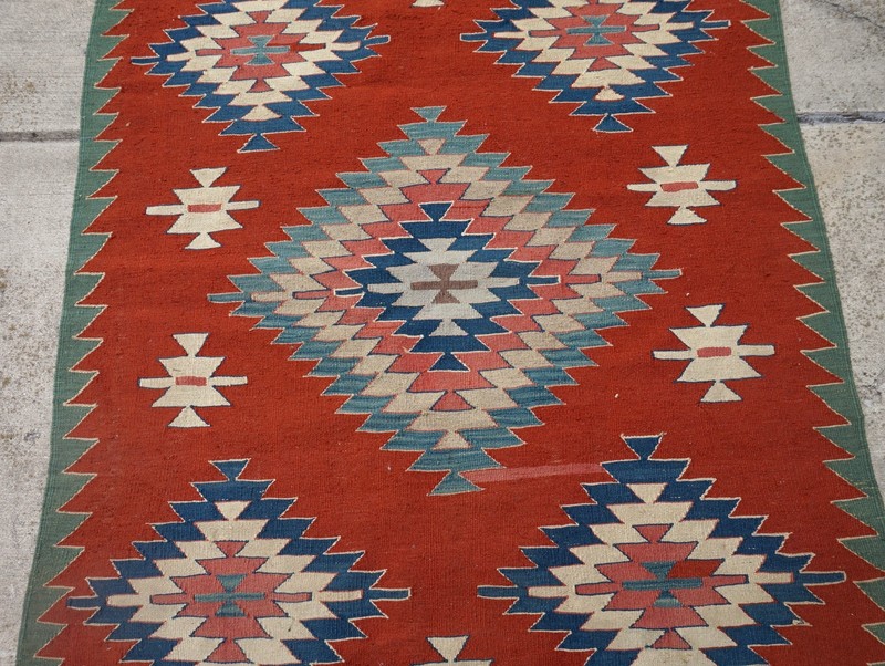 Handwoven Turkish Kilim Rug 4'x6' gallery