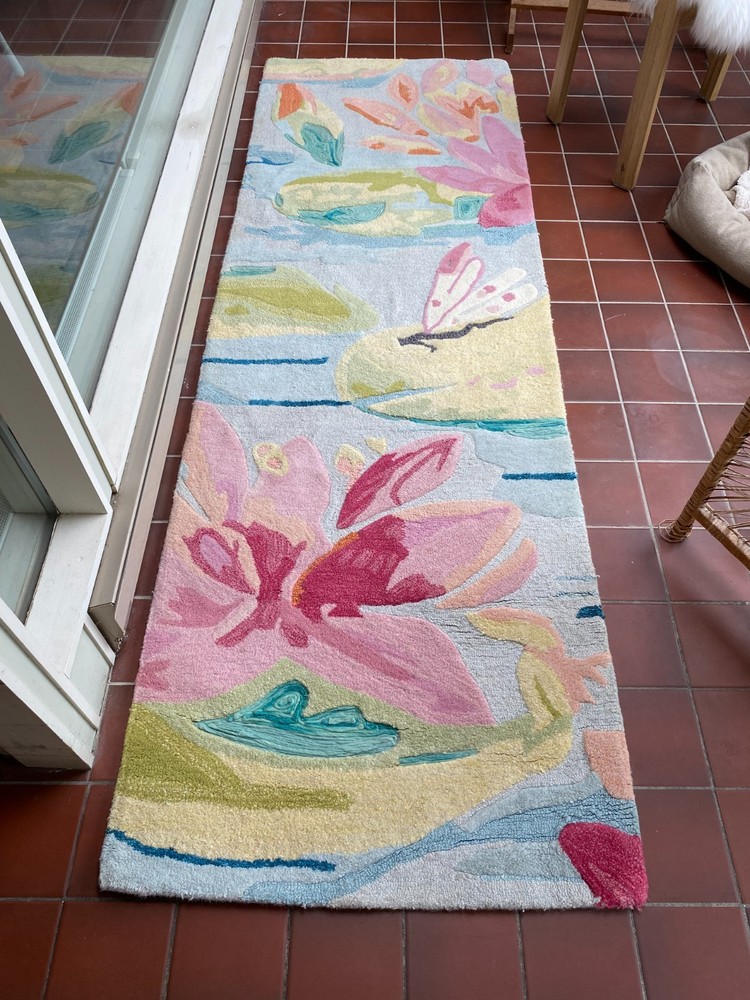 Company C Hand Tufted Dragonfly / Floral 2.5 x 8 Light Pink / Blue Wool Rug!
