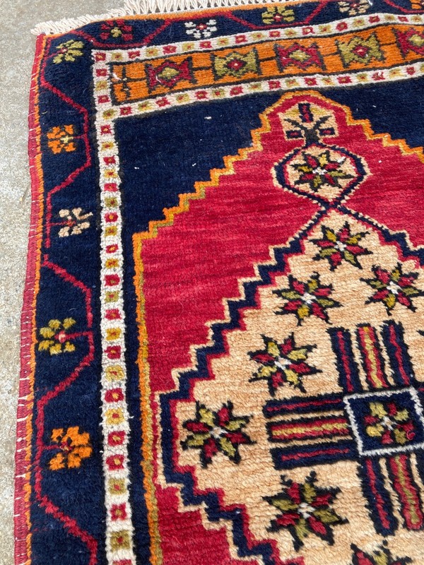 Vintage Traditional Hand-knotted Turkish Yastik Oriental Rug Carpet 93x52 cm gallery