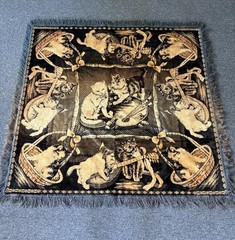 Antique Victorian Cats Chenille Tapestry Table Rug or Accent Rug 48″ x 50.5″