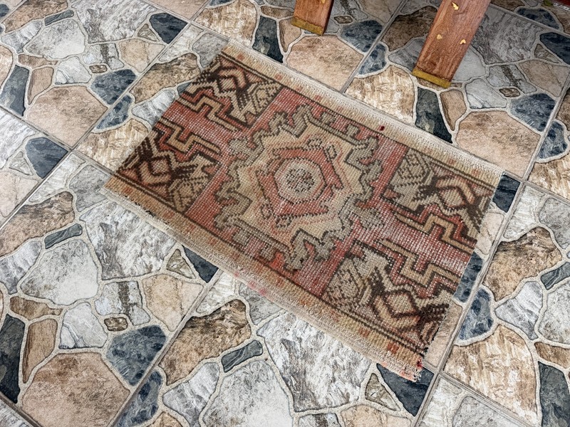 Small Vintage Turkish Oushak Rug Handmade Anatolian Accent Rug Muted Tribal 1x2 gallery
