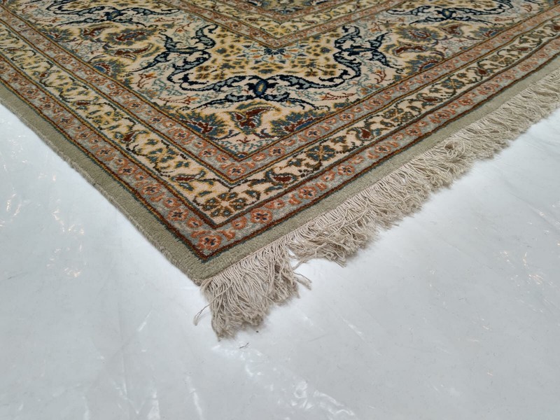 SUPERB KESHAN CARPET, 10'4" X 13'9" gallery
