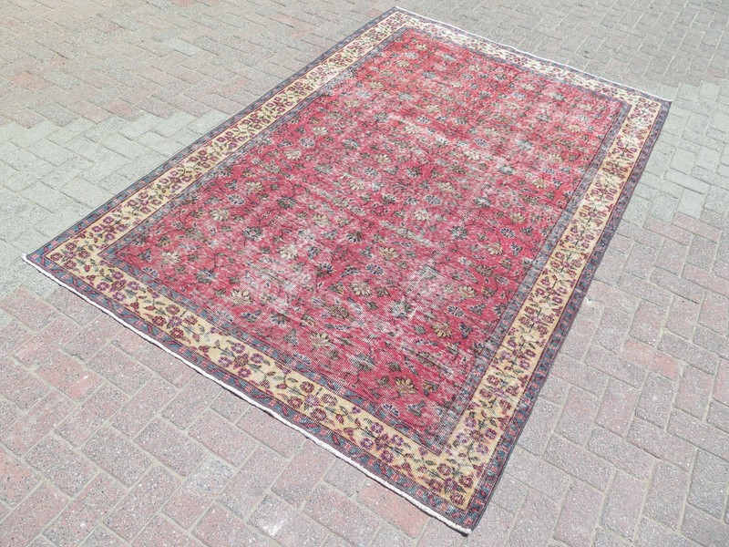 Raspberry Pink Distressed Vintage Carpet, Large Turkish Handmade Rug 68"x104" gallery