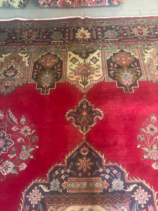 SIMI ANTIQUE. HAND MADE. 13x10 EXCELLENT CONDITION. FULL PILE.WITH SINGNR gallery