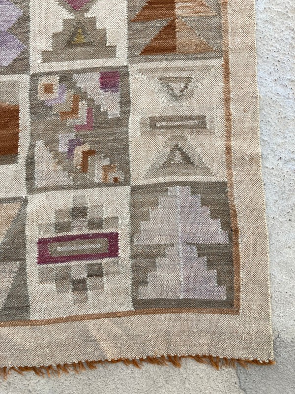 Vintage Handmade Traditional Turkish Anatolian Wool Kilim Area Rug 144x113 cm gallery