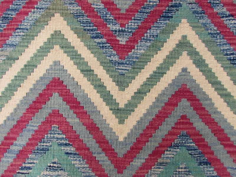 Vintage Kilim Traditional Hand Made Oriental Purple Wool Large Kilim 175x132cm gallery