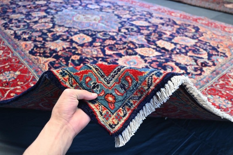 400 X 265 CM COLLECTORS ITEM Stunning Vintage Oriental Heraz Palace Area Carpet gallery