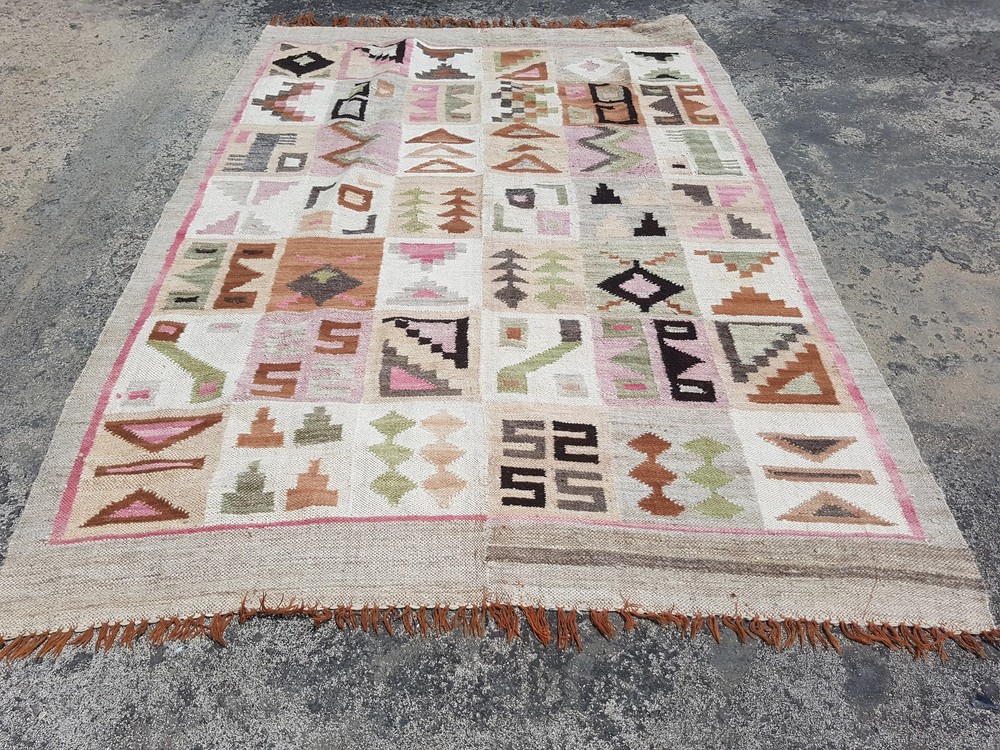 Distressed Vintage Peruvian Ayacucho Inca Calendar Hand Loom Tapestry 4.9x3.4 ft