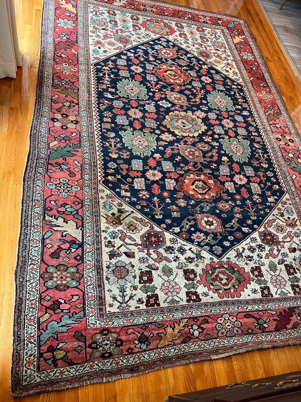Genuine Antique Oriental Rug. Bidjar c.1900 gallery