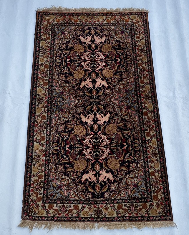 Gorgeous Vintage Stunning Shikargha Pictorial Hunting Scene Wall Hang Carpet gallery