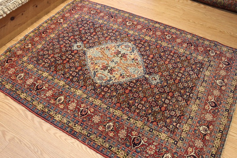 6'2" X 4'7" Late 19th Century Handmade Bidjar rug, Tribal authentic Natural Wool gallery