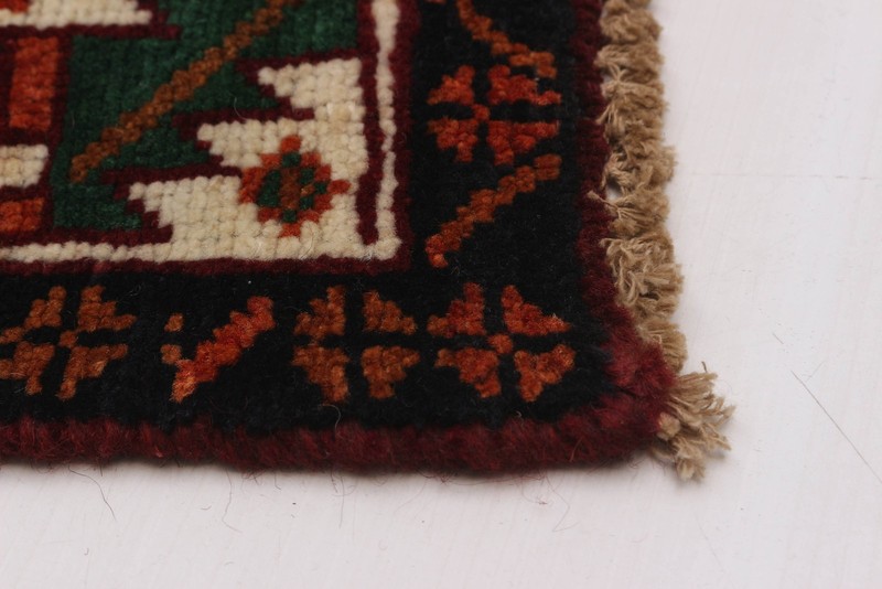 Vintage 4'10" x 7'6" Traditional Hand Knotted Vegetable Dye Wool Area Rug gallery