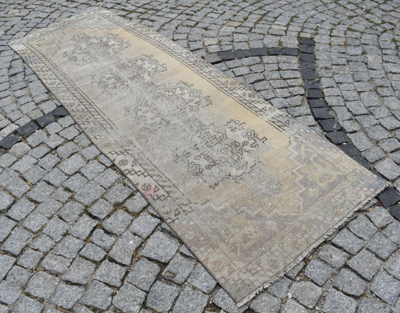 Vintage Turkish Rug 30'' x 109'' Muted Dye Oushak Rug Hand-knotted Hallway Rug gallery