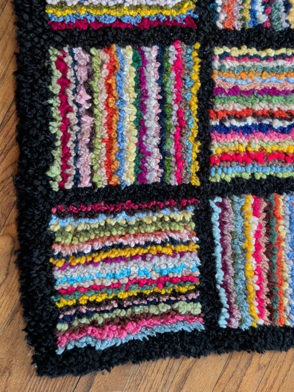 ✨VINTAGE✨ Antique Geometric Basket Weaving Hooked Carpet - 32”x 33” Throw Rug gallery