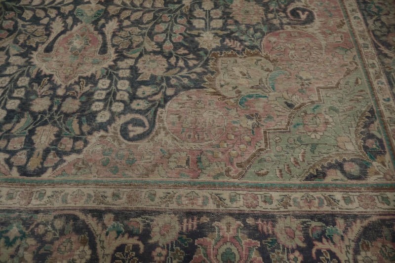 Luxurious Dining Room Area Rug 10x13 with Rich Colors and Floral Motifs Carpet gallery