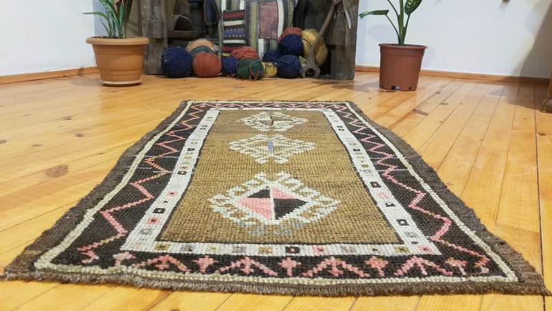 Antique 1900-1930s Turkish Tribal Rug 1'9" × 3' gallery