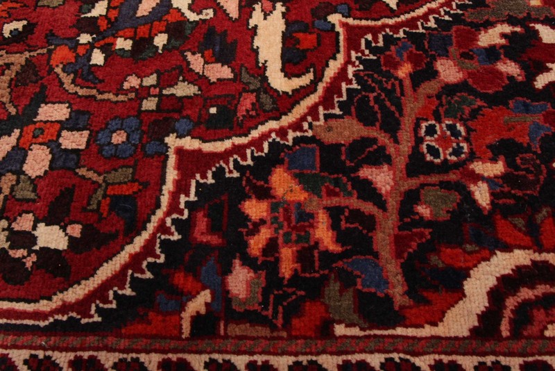 Vintage 6'7" x 10'6" Traditional Hand Knotted Vegetable Dye Wool Area Rug gallery
