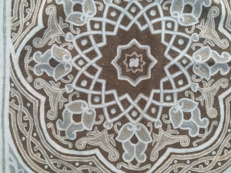Vintage Aubusson Rug: Hand-woven Chain Stitch Carpet, Home Decor 3x5 ft gallery