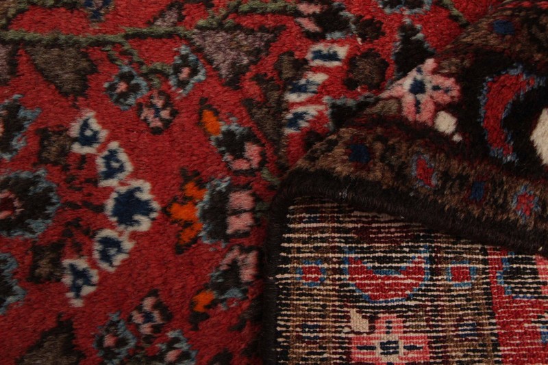 Vintage 1'10" x 2'11" Traditional Hand Knotted Vegetable Dye Wool Area Rug gallery
