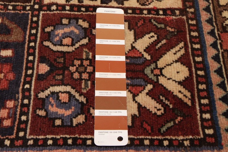 Vintage 4'3" x 6'3" Traditional Hand Knotted Vegetable Dye Wool Area Rug gallery