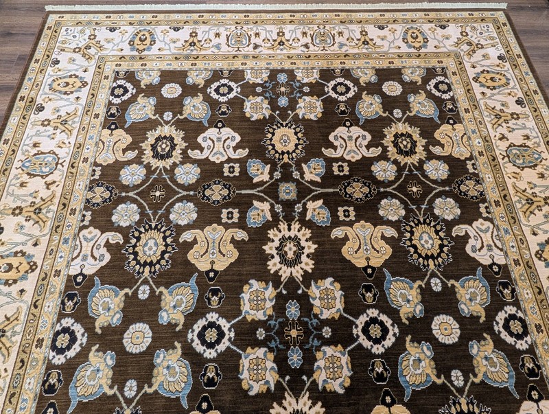 Karastan Rug 8' 6" x 11' 6", Stratford Mahogany, English Manor, Wool gallery
