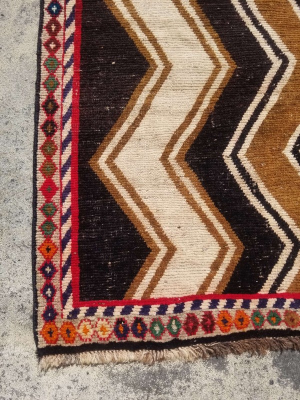 Vintage Distressed Hand Made Traditional Oriental Wool Brown Rug 5.6x3.7ft gallery