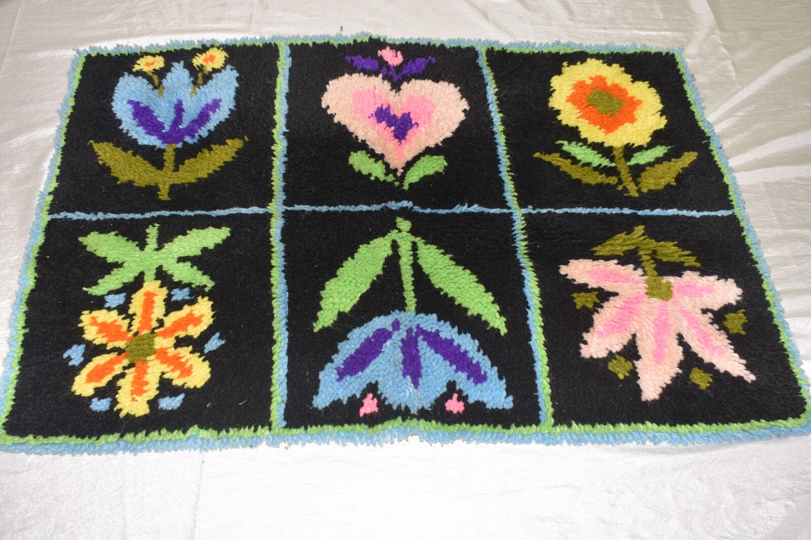 Vintage 1970’s HANDMADE Floral Shag Latch Hooked RUG 36” x 25” Heirloom Gift gallery