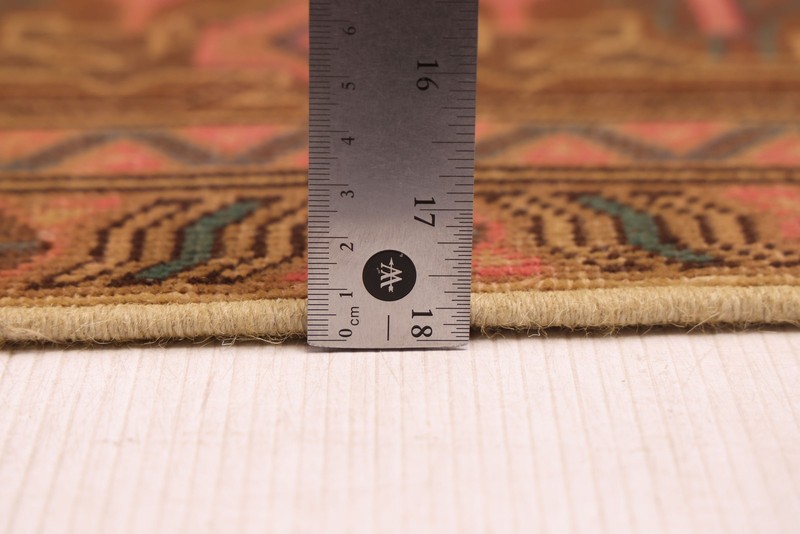Traditional Vintage Hand-Knotted Carpet 6'4" x 9'4" Wool Area Rug gallery