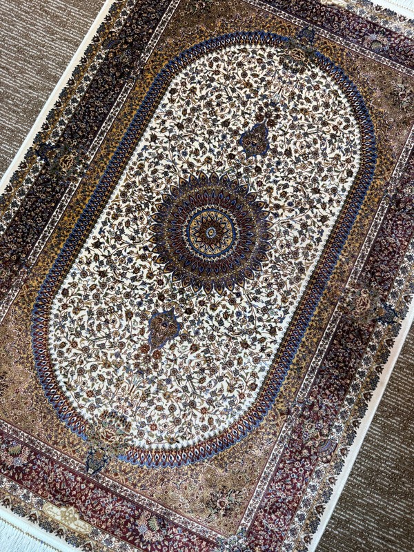 Silk 3 x 5 ft High Quality Medallion Design Mid Size Area Rug Carpet gallery
