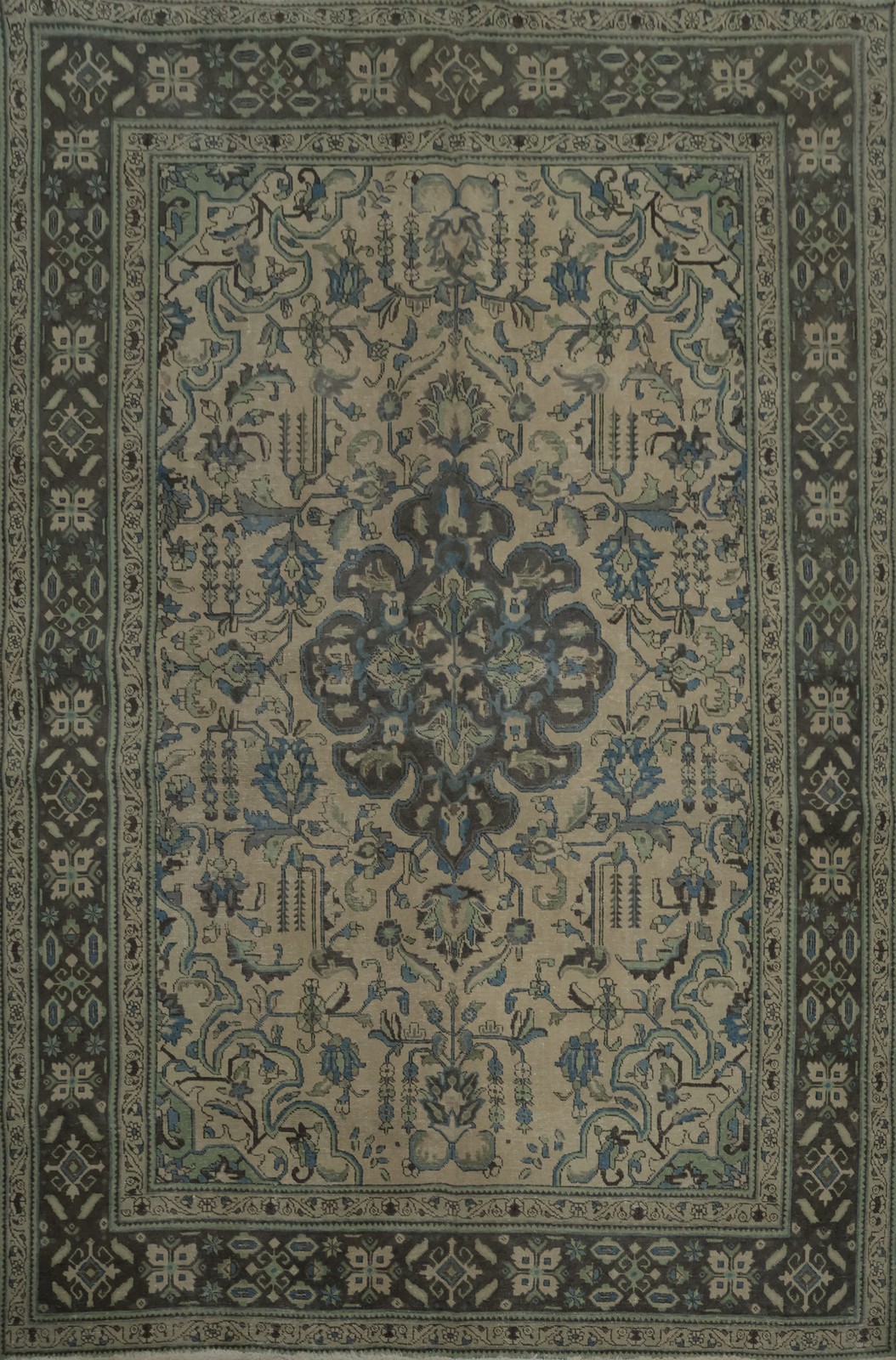 Classic Style Room Size Area Rug 8x11 with Intricate Details Medallion Carpet gallery