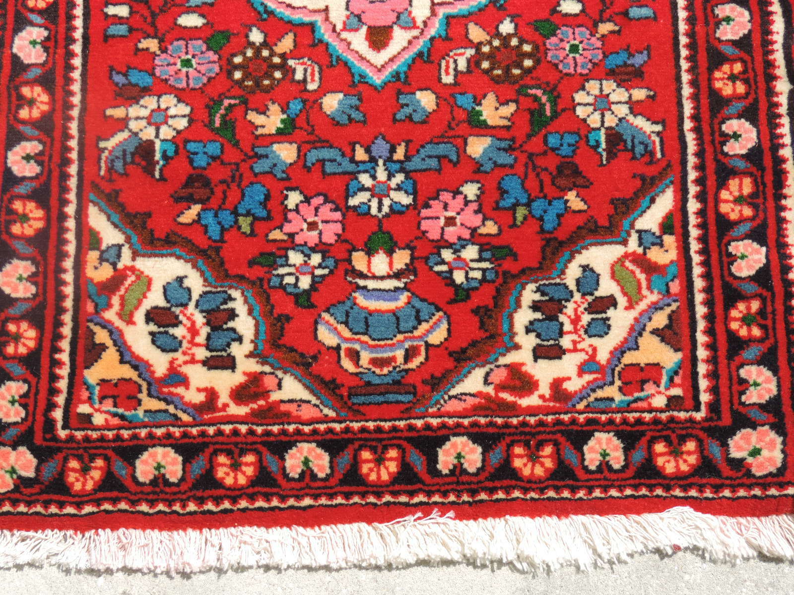 2x4ft. Handmade Lillihan Wool Rug gallery