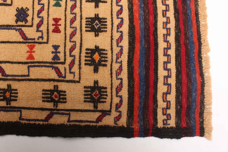 Vintage 4'3" x 6'0" Traditional Wool Hand Woven Oriental Area Rug gallery