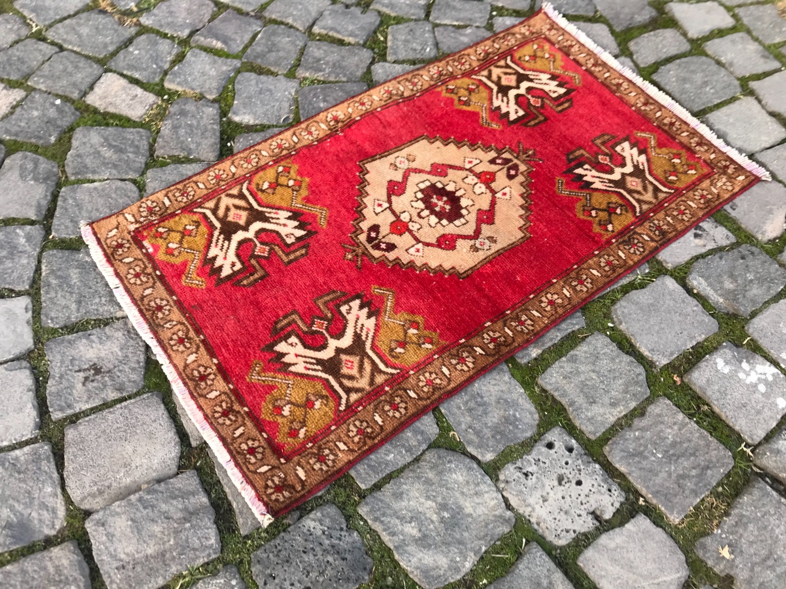 Turkish Vintage Small Rug Handmade Wool Bohemian Bath Mat Rug 1,4 x 2,6 ft gallery