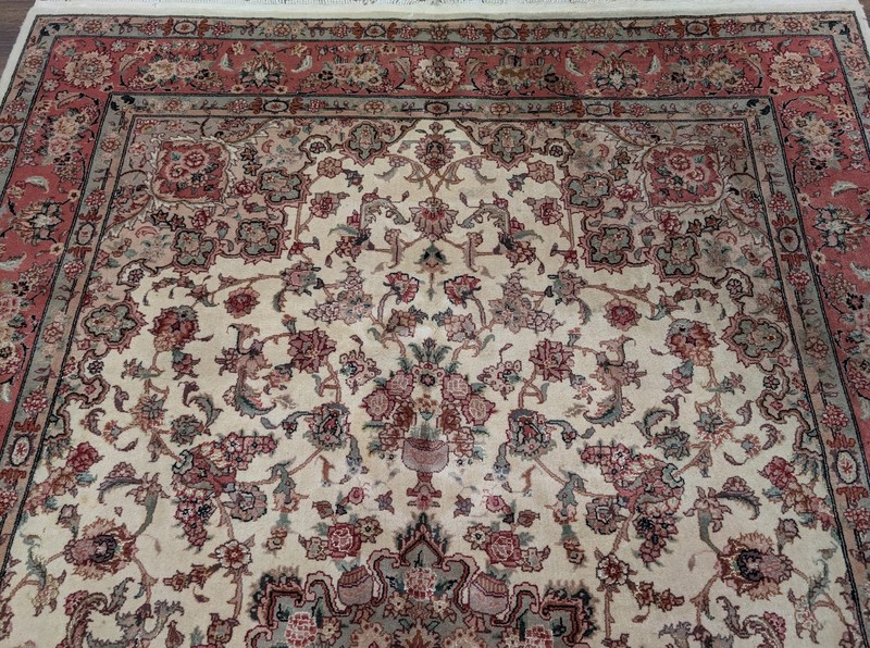 Pak Per'sian Rug 6x9, Floral Medallion, Wool & Silk gallery